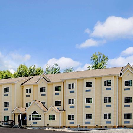 Microtel Inn & Suites By Wyndham Bryson City Kültér fotó