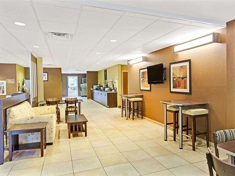 Microtel Inn & Suites By Wyndham Bryson City Kültér fotó