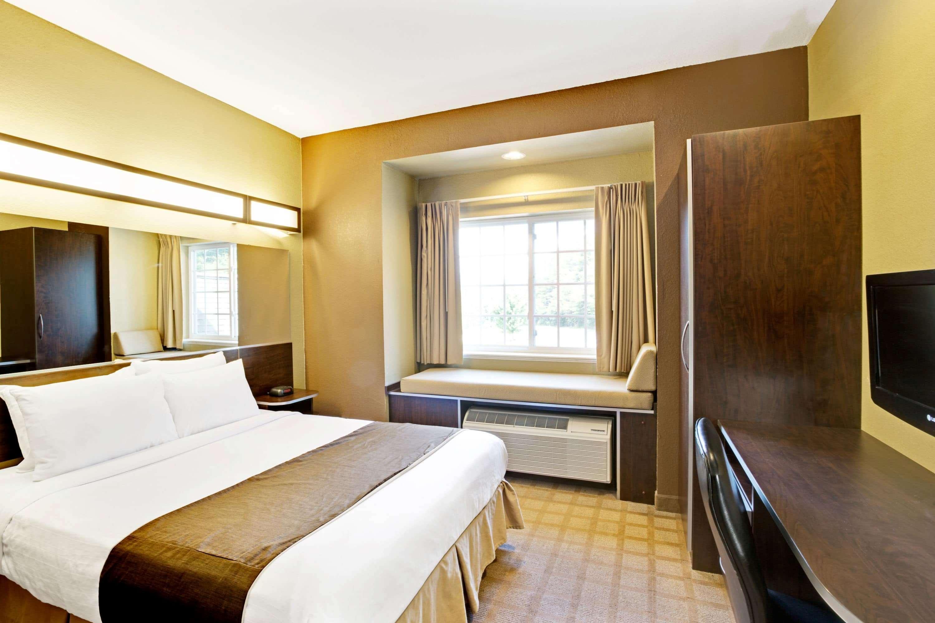 Microtel Inn & Suites By Wyndham Bryson City Kültér fotó